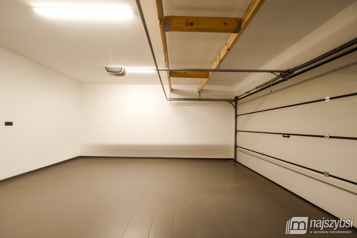 Tanowo- wyjątkowy nowoczesny dom parterowy (25)