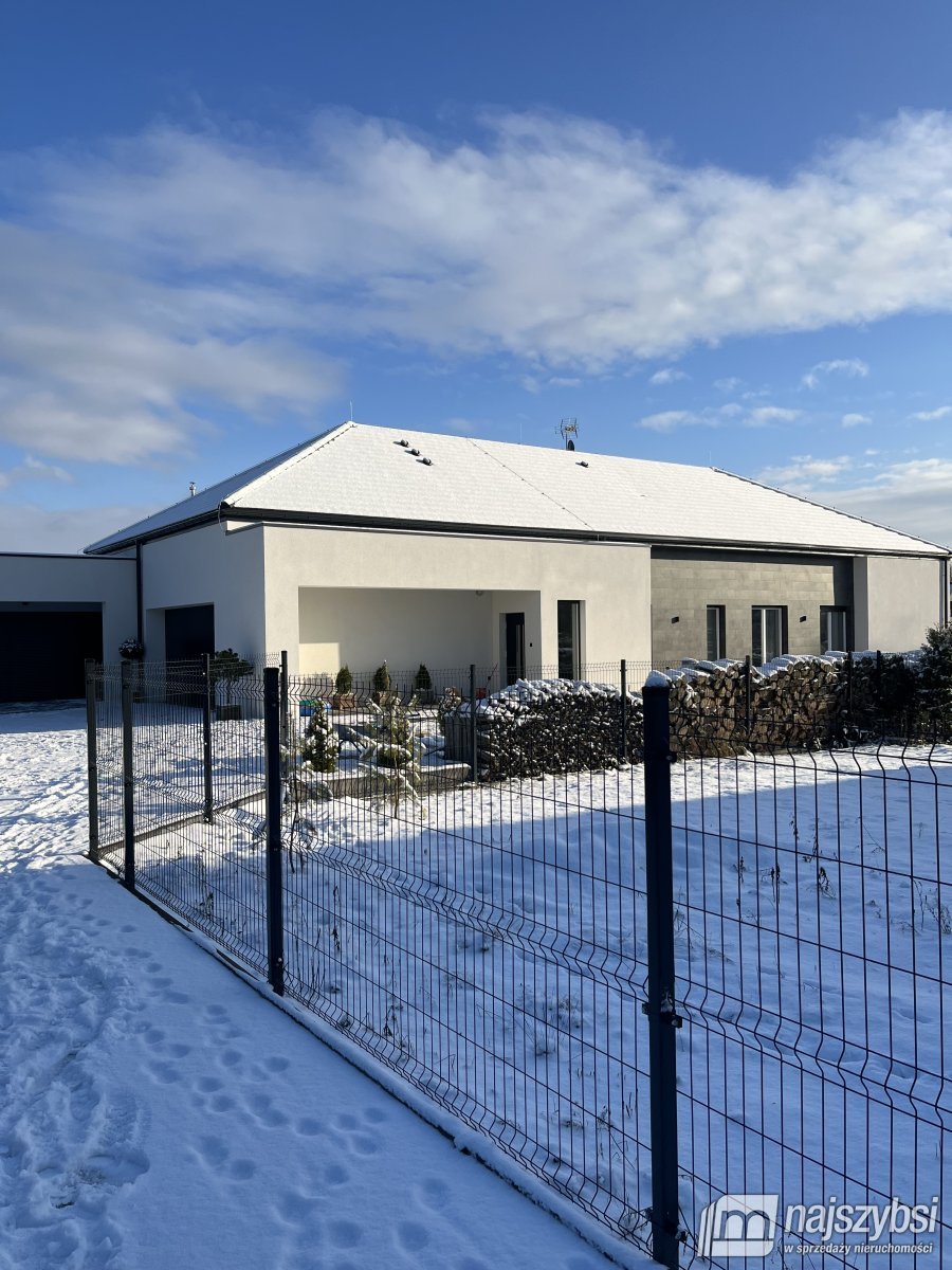 Tanowo- wyjątkowy nowoczesny dom parterowy (9)