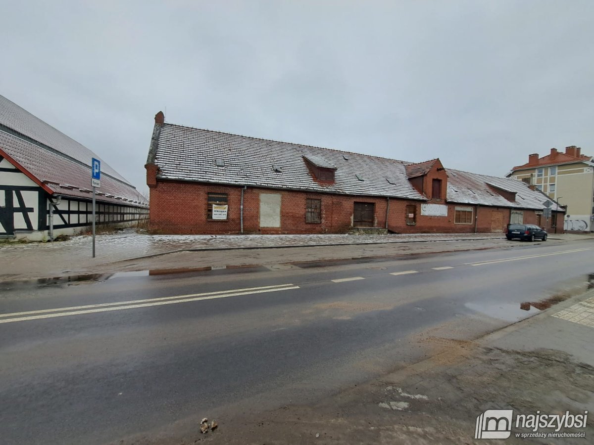 BIAŁOGARD-ZABYTKOWY BUDYNEK POD INWESTYCJĘ  (6)