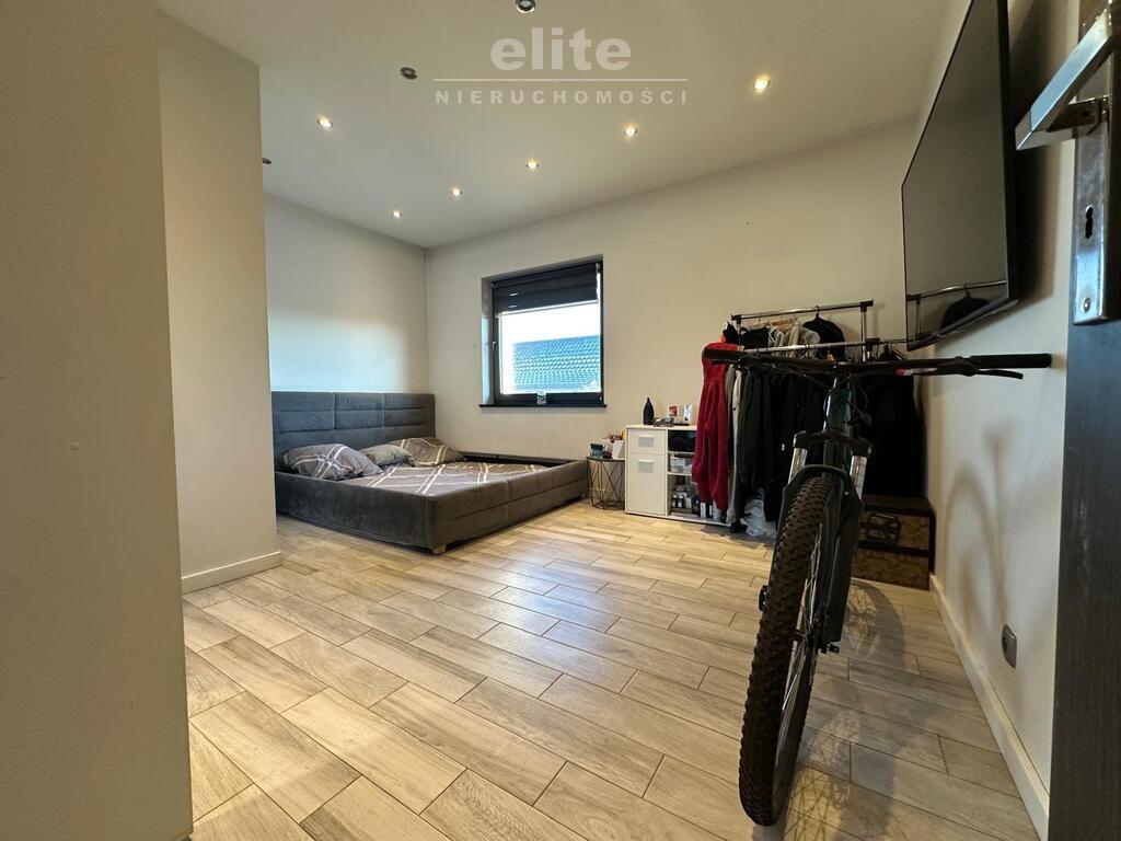 Dom parterowy 112 m2 działka 1644 m2 8 km od morza (12)