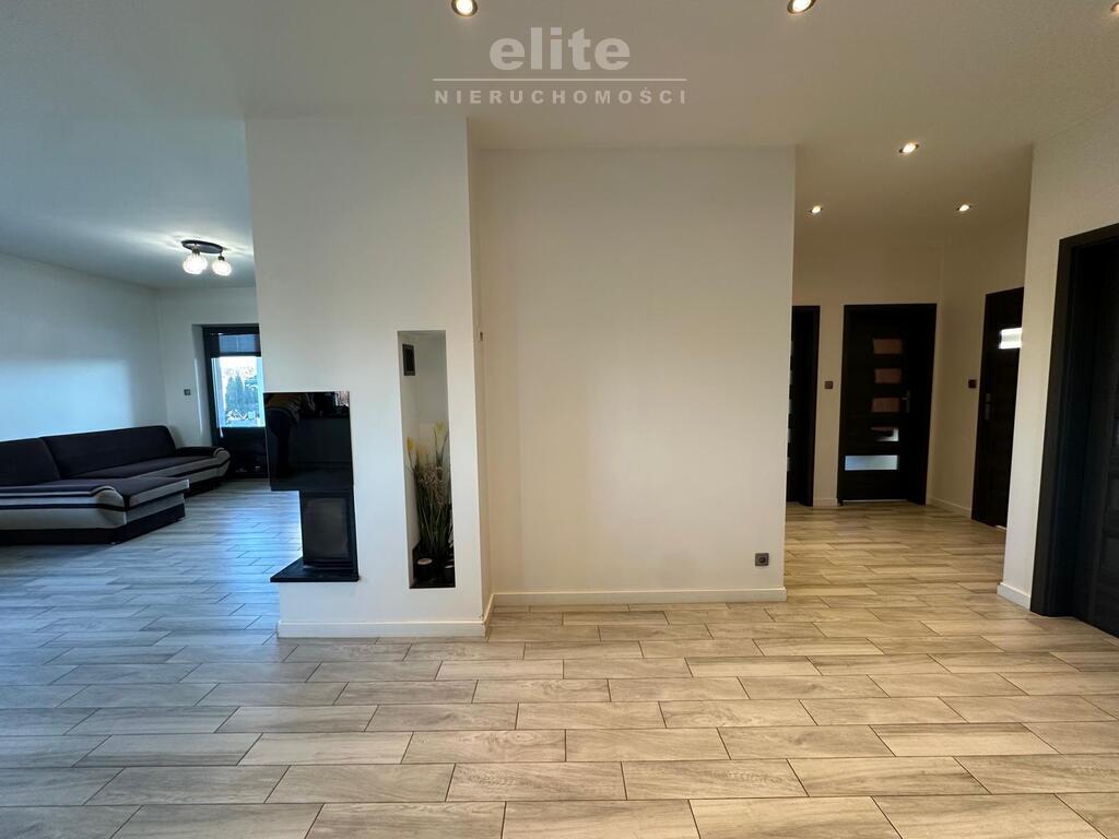 Dom parterowy 112 m2 działka 1644 m2 8 km od morza (18)