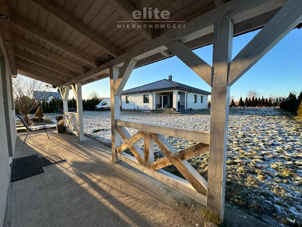 Dom parterowy 112 m2 działka 1644 m2 8 km od morza (21)