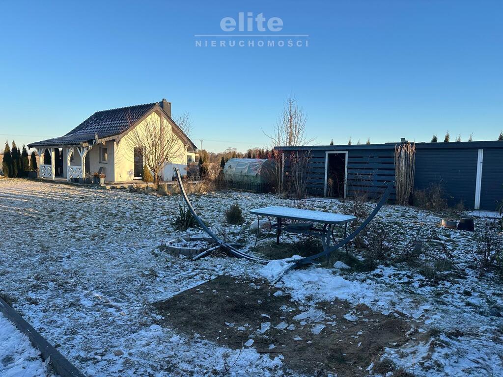 Dom parterowy 112 m2 działka 1644 m2 8 km od morza (30)