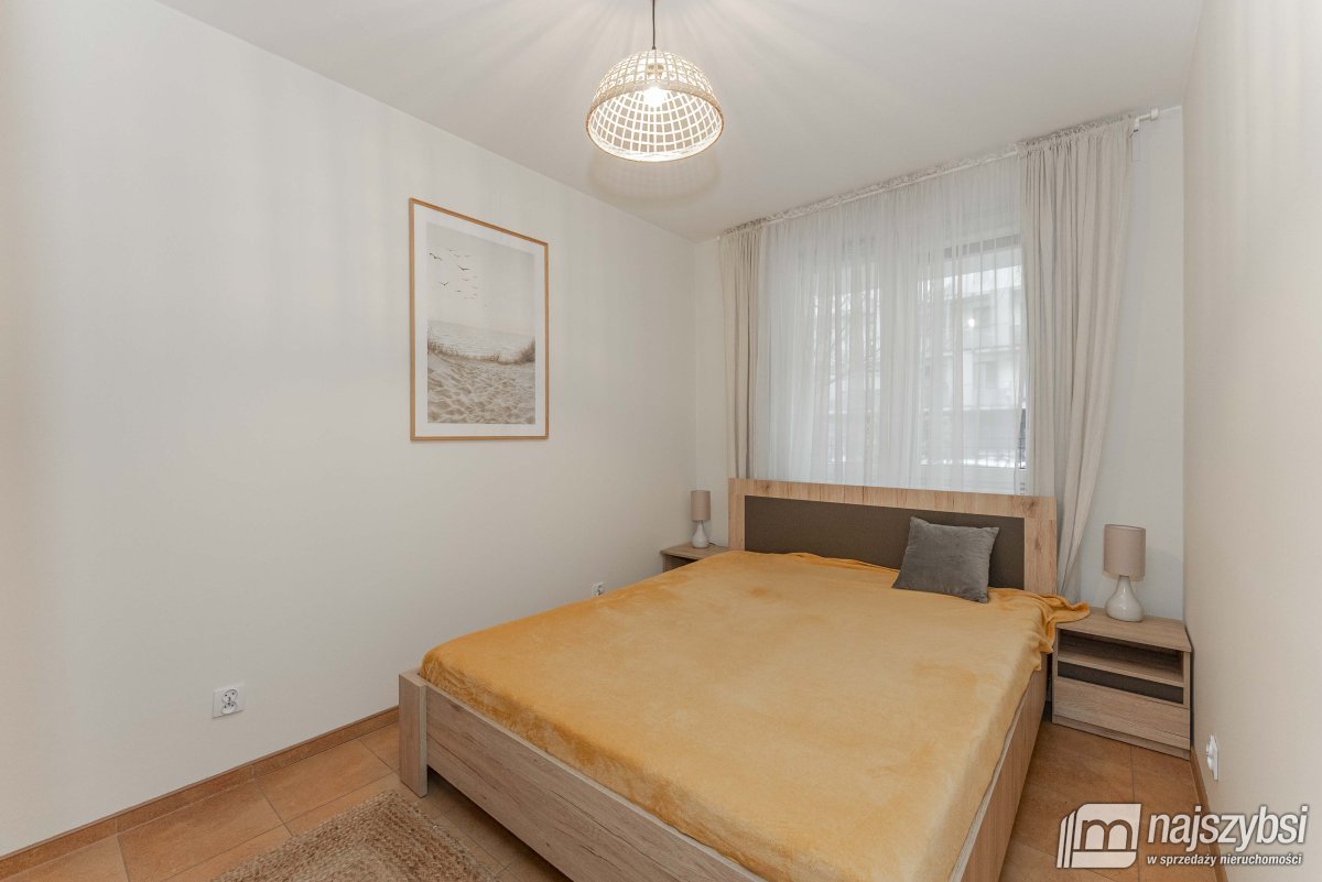 Kołobrzeg-apartament z miejscem postojowym w cenie (11)
