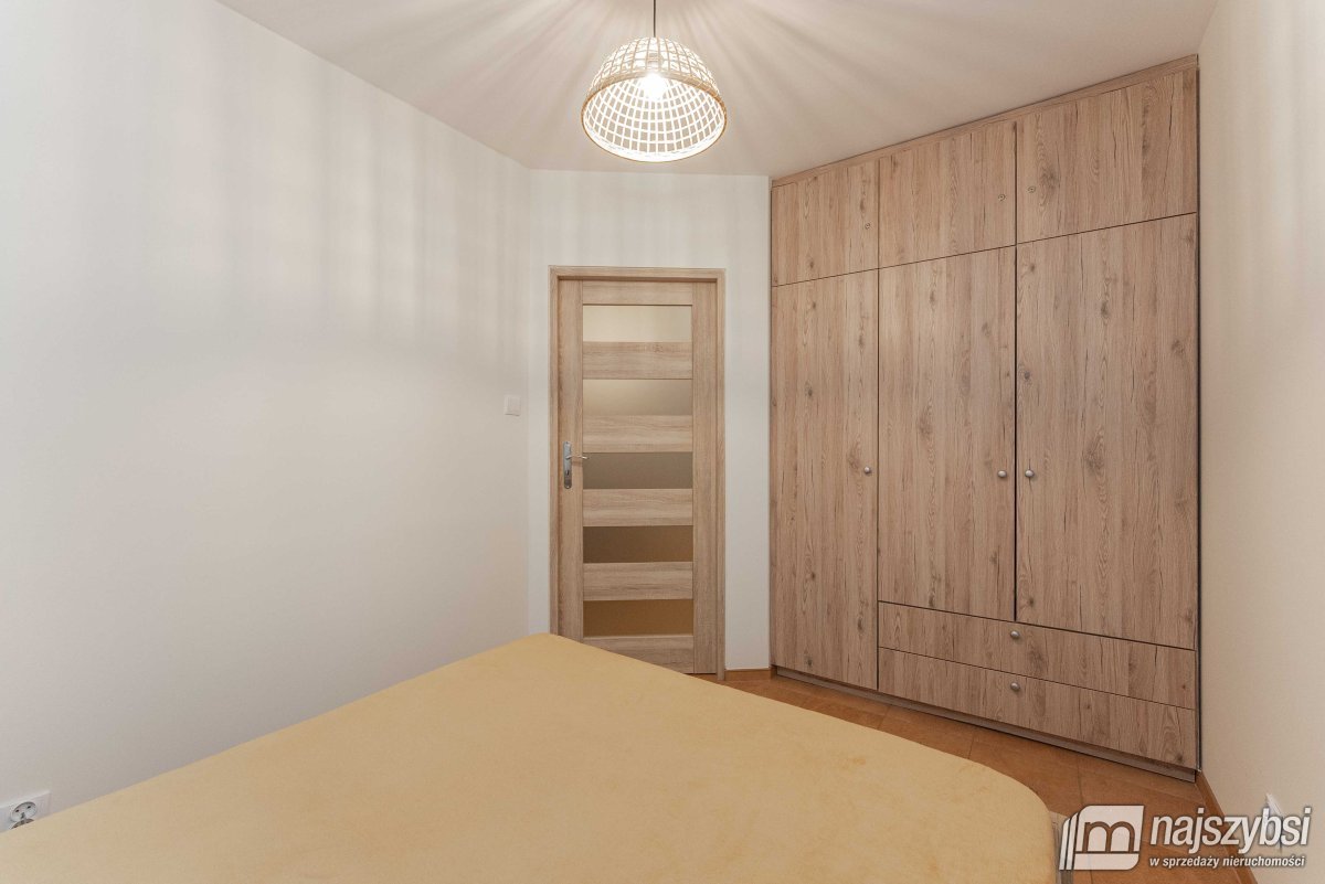 Kołobrzeg-apartament z miejscem postojowym w cenie (12)