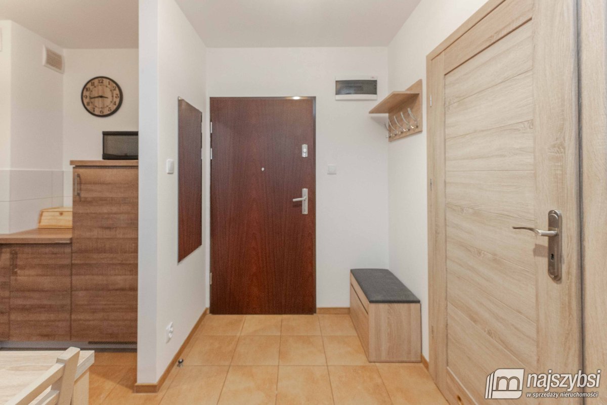 Kołobrzeg-apartament z miejscem postojowym w cenie (13)