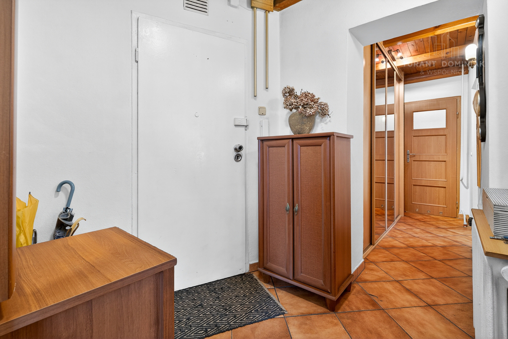 Mieszkanie 3-pokojowe w przedwojennej kamienicy (11)