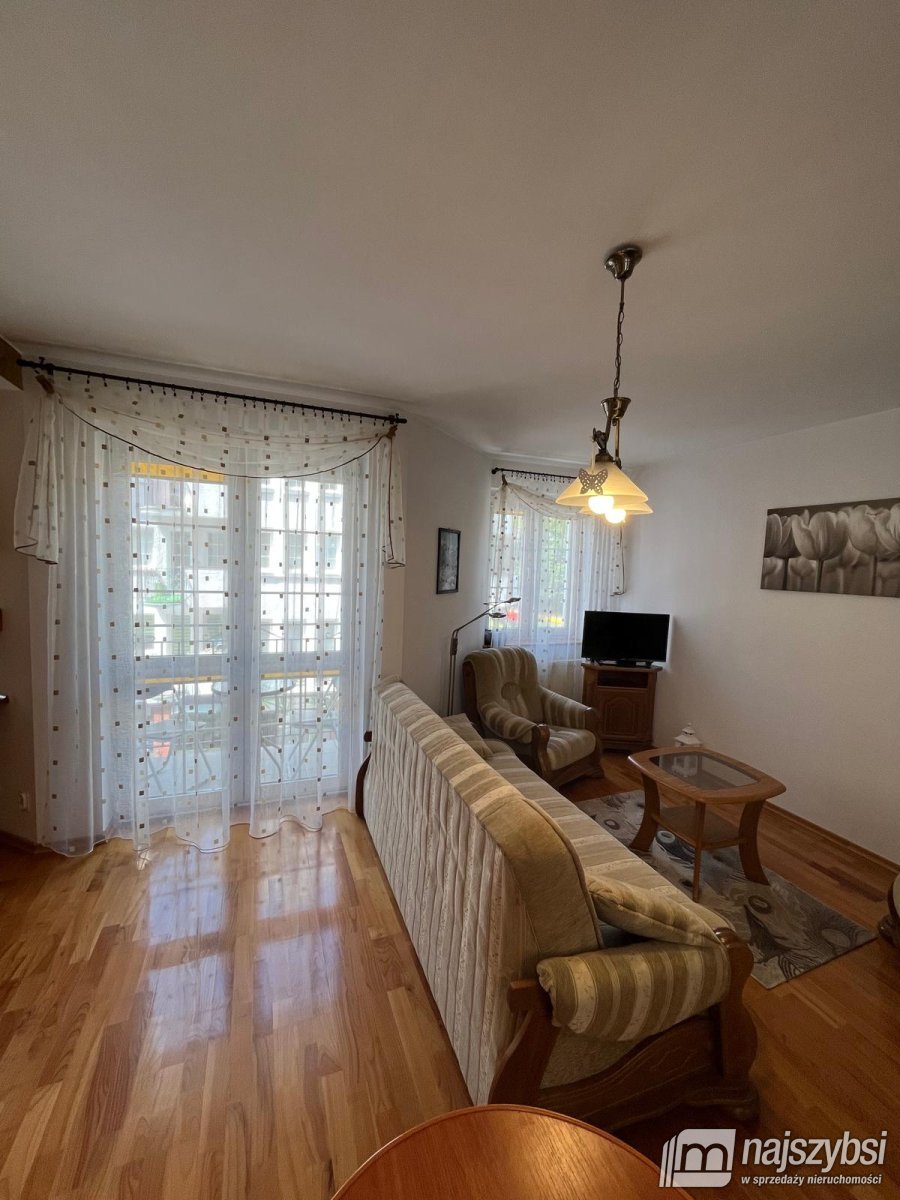 Kołobrzeg - Mieszkanie w  centrum miasta ! (2)