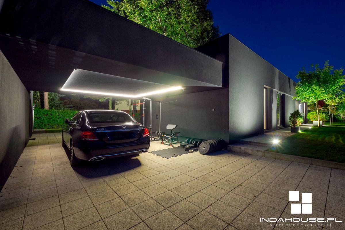 Nowoczesny dom  i apartament nad morzem (19)