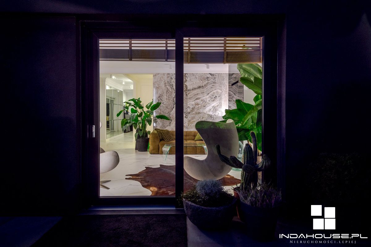 Nowoczesny dom  i apartament nad morzem (24)