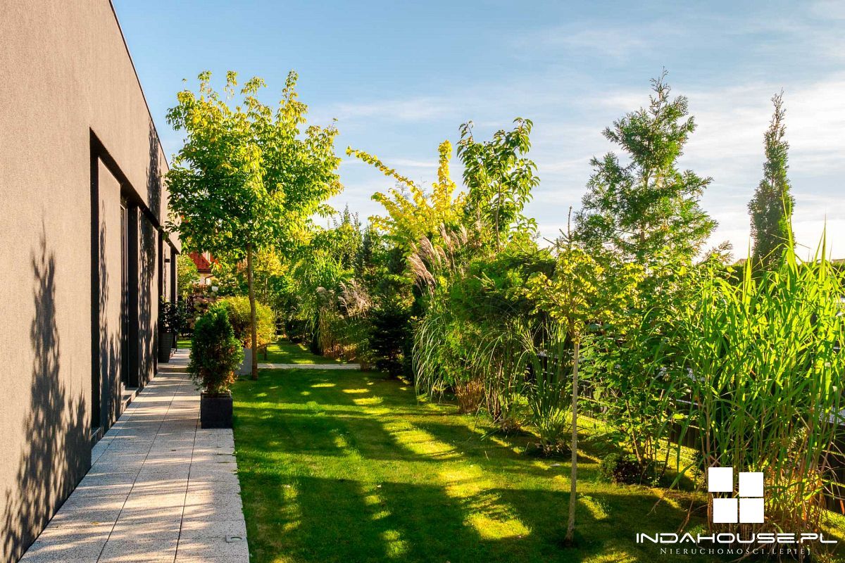 Nowoczesny dom  i apartament nad morzem (9)