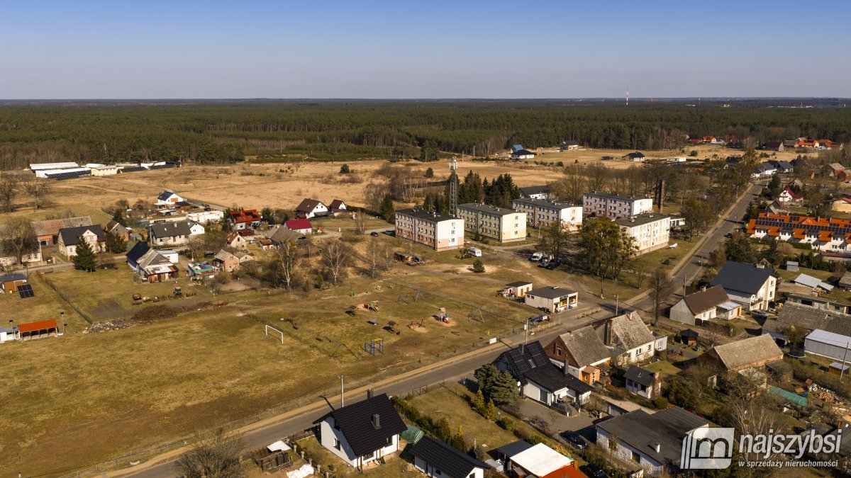 Komarowo - kawalerka do lekkiego remontu (11)