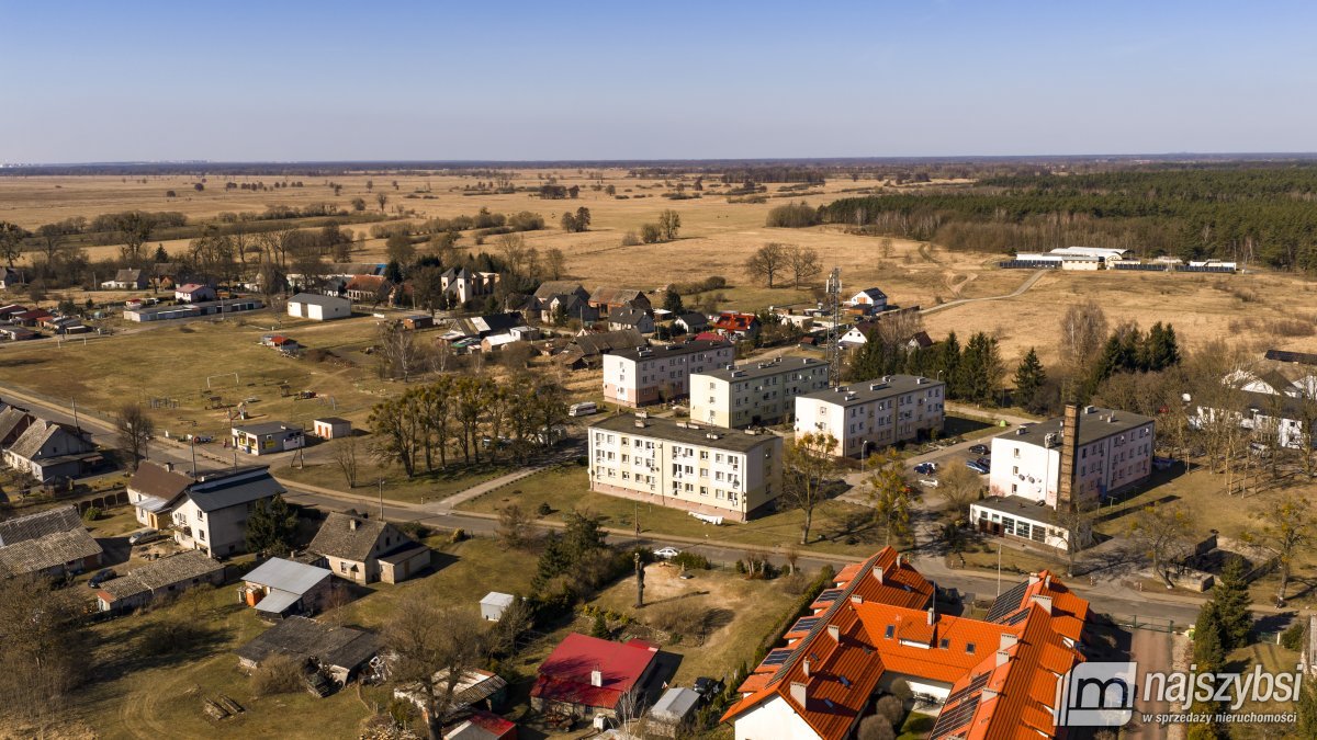 Komarowo - kawalerka do lekkiego remontu (12)