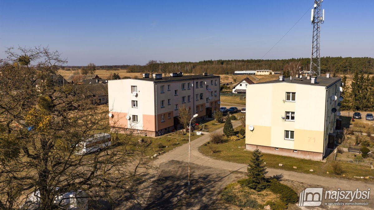 Komarowo - kawalerka do lekkiego remontu (13)