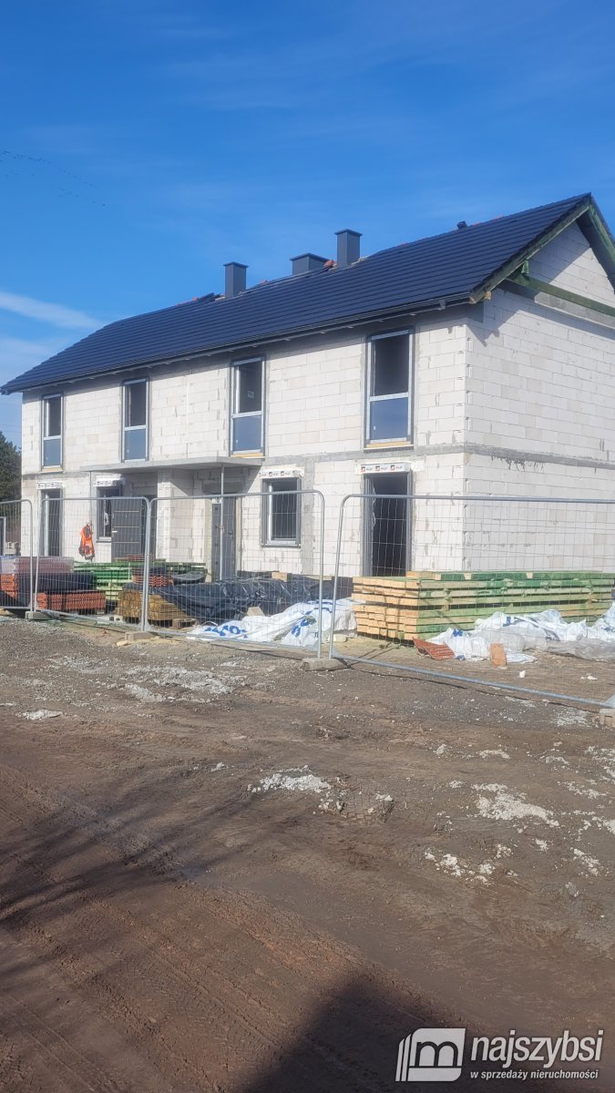 Kliniska Wielkie- Dom  pod lasem  (9)