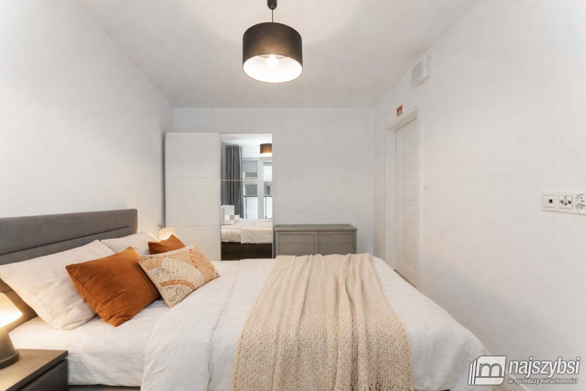 Kołobrzeg-Apartament  2 pok. z miejscem postojowym (8)