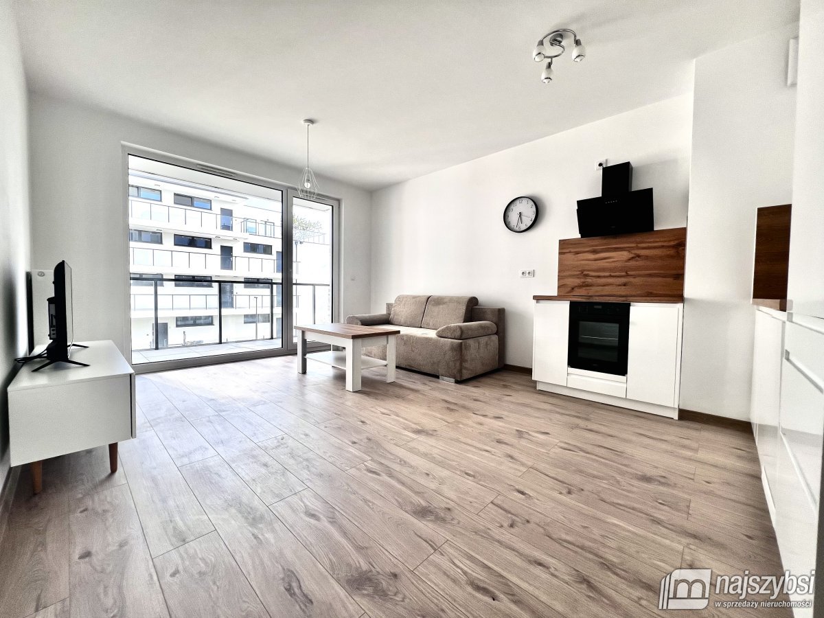 Kołobrzeg-2 pok. 37,29m2 z miejscem postojowym (2)