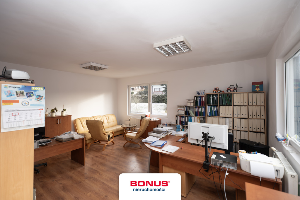 Obiekt usługowy w dobrej lokalizacji (18)