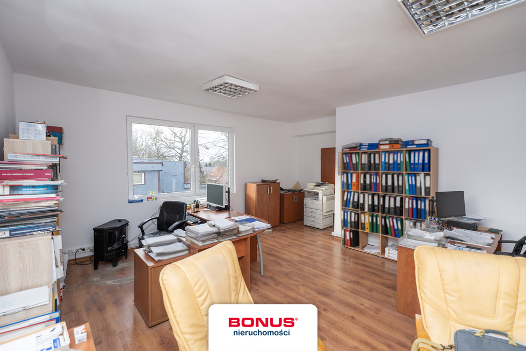 Obiekt usługowy w dobrej lokalizacji (19)