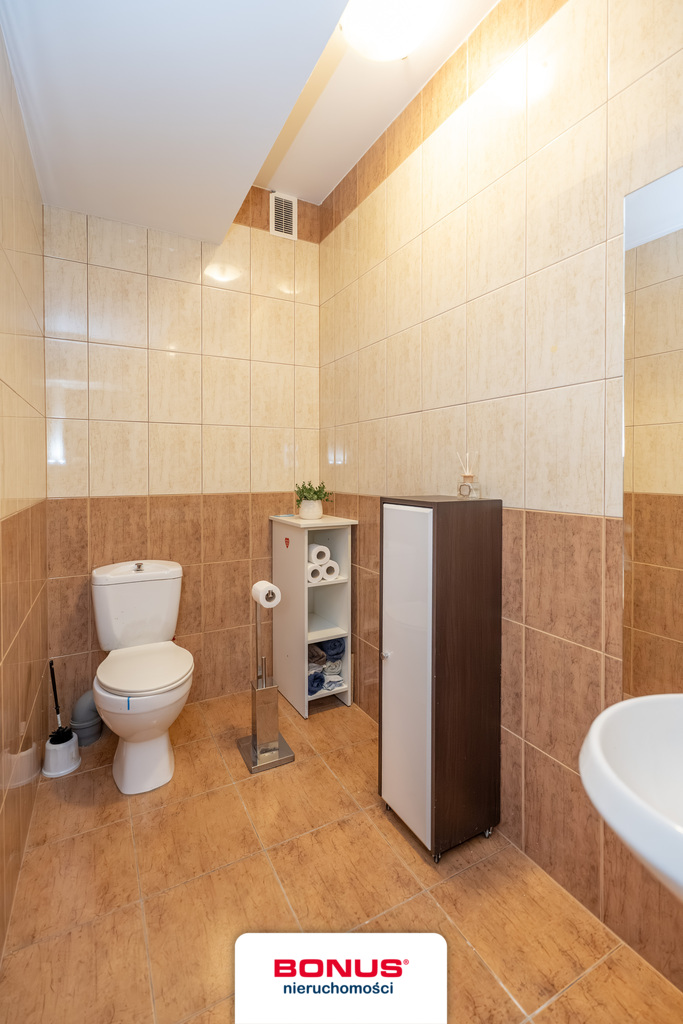 Obiekt usługowy w dobrej lokalizacji (23)