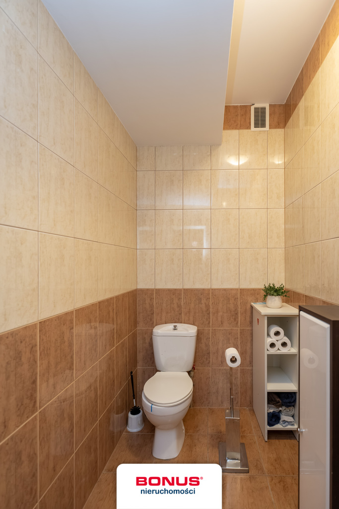 Obiekt usługowy w dobrej lokalizacji (24)