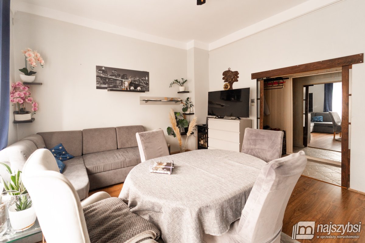 Pyrzyce - duże 3 pokojowe mieszkanie. (7)