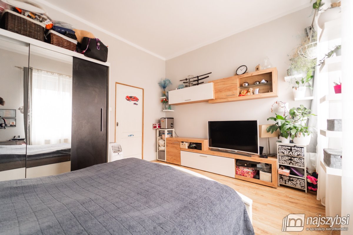 Pyrzyce - duże 3 pokojowe mieszkanie. (8)