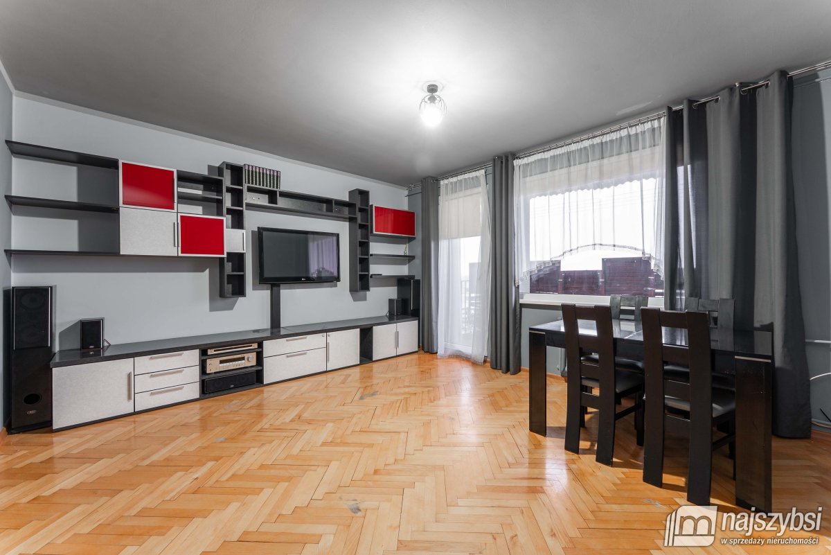 Świdwin - 3-pokojowe mieszkanie blisko centrum ! (1)