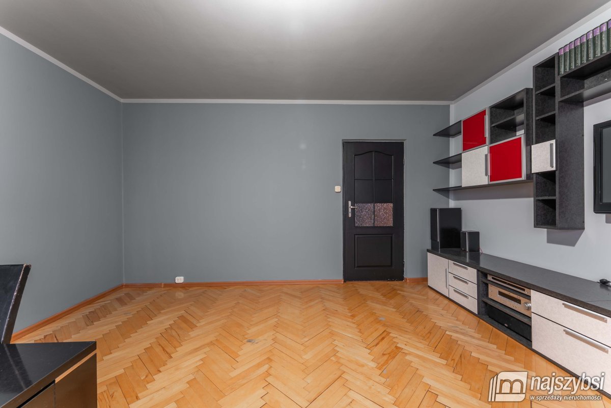 Świdwin - 3-pokojowe mieszkanie blisko centrum ! (2)