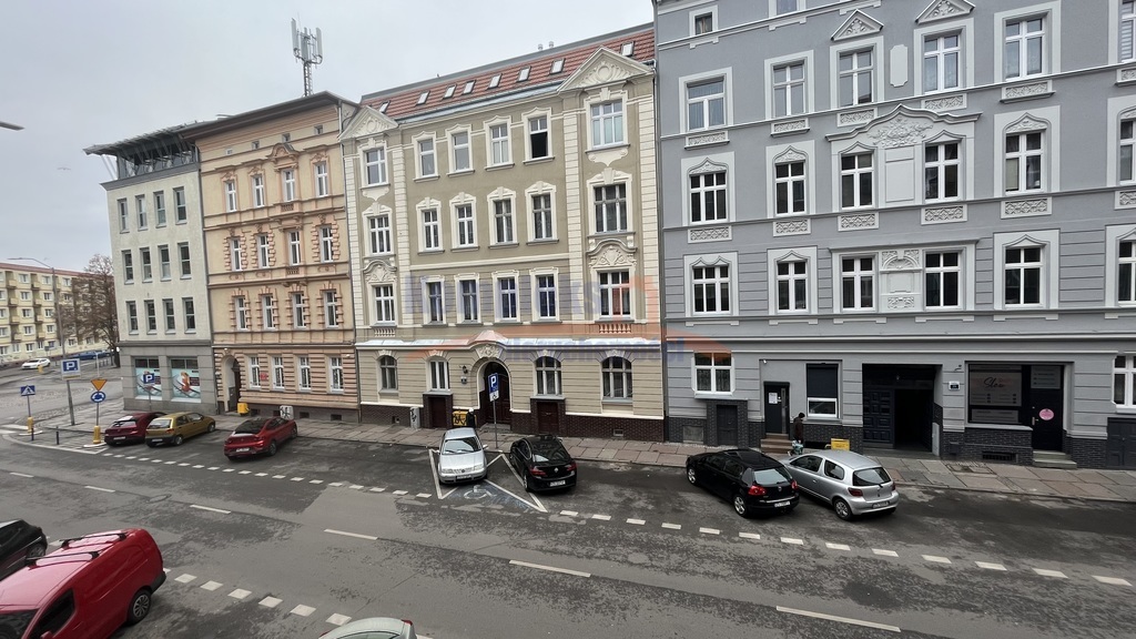 Do wynajęcia kawalerka przy Jasnych Błoniach. (19)