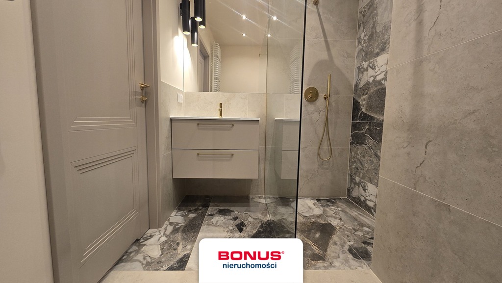 Wyjątkowy 2 pokojowy apartament Nad Odrą z garażem (11)