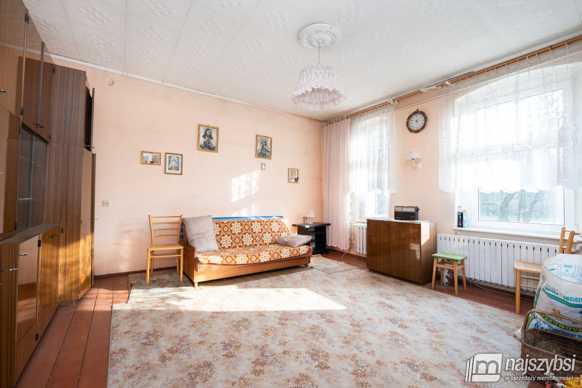 PŁOTY- PIĘTRO DOMU BEZCZYNSZOWE 81,57M2   (2)