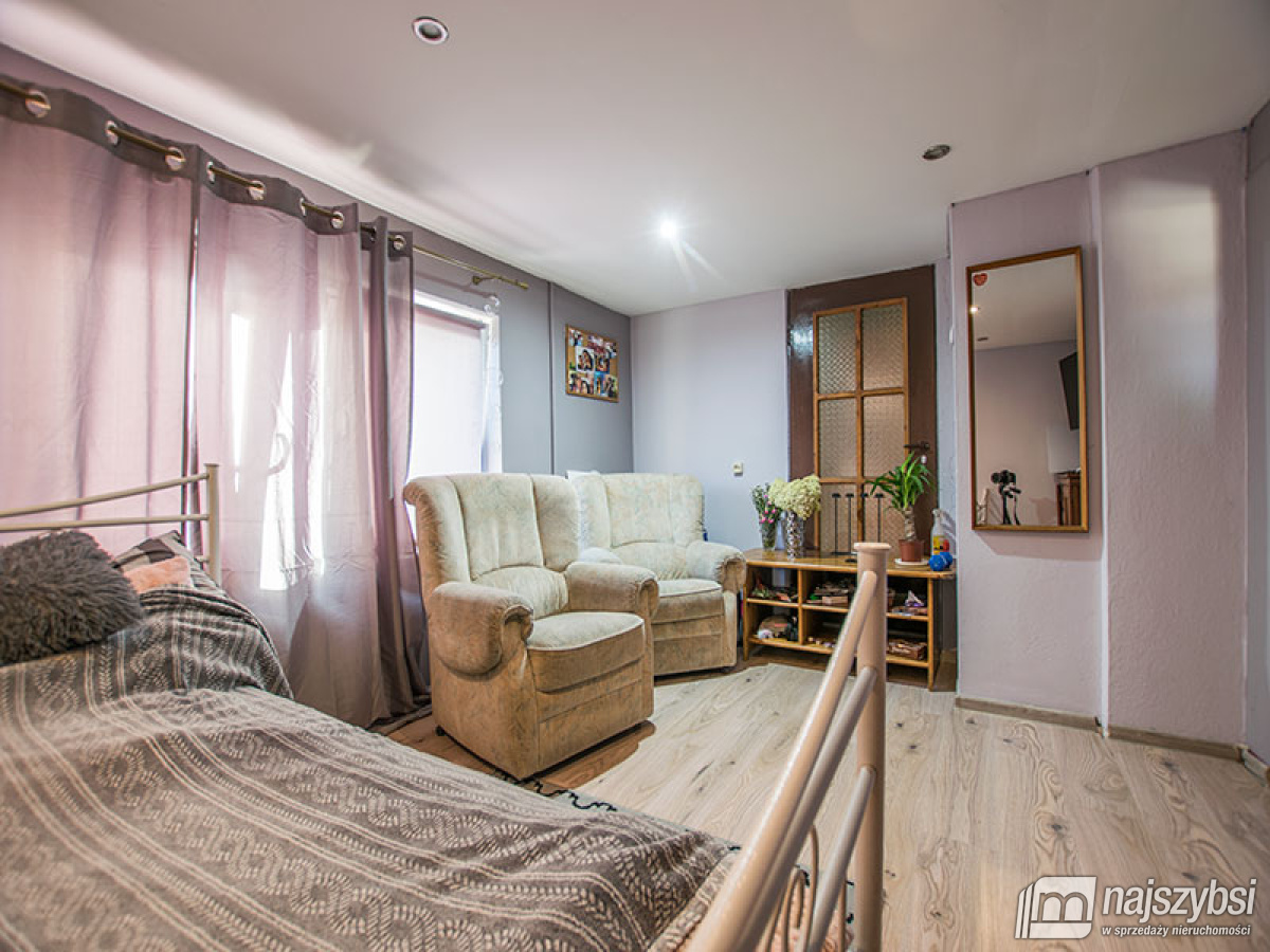 ***Dom w centrum Reska, idealny pod wynajem*** (13)