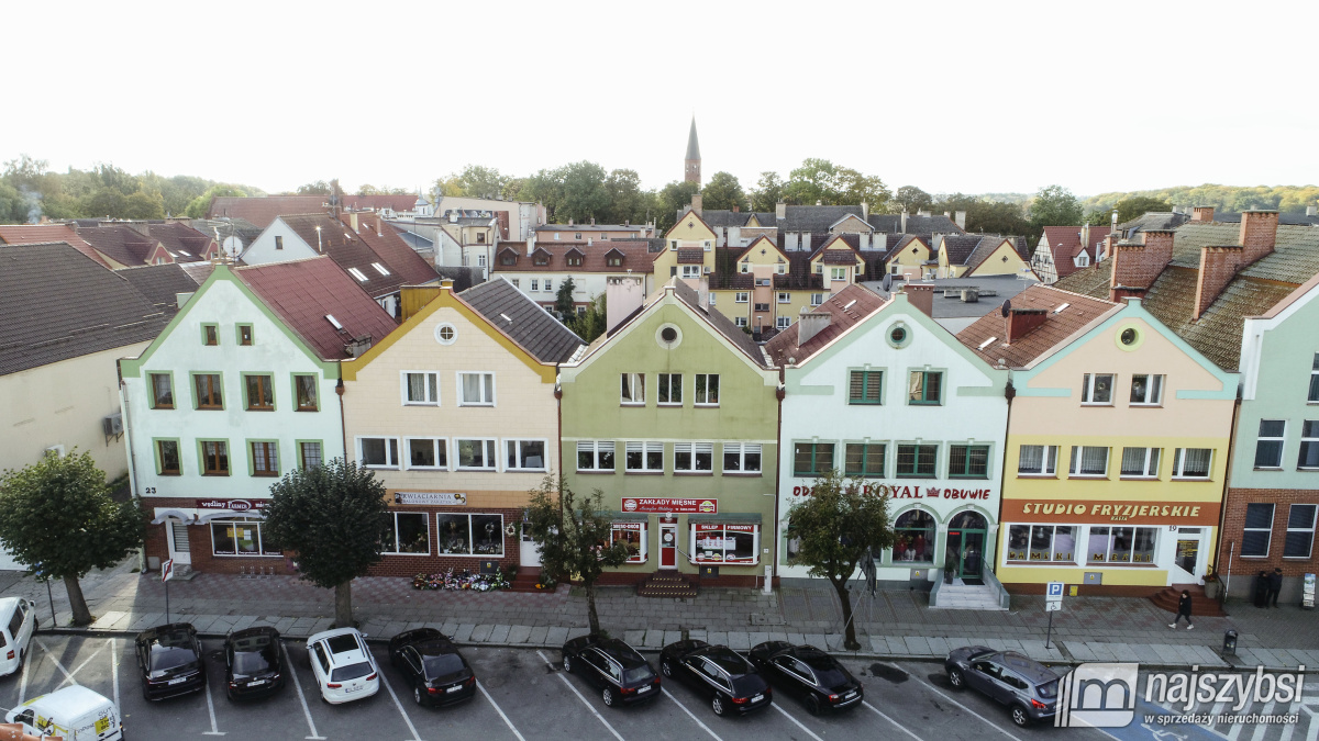 Kamienica przy rynku w Trzebiatowie (1)