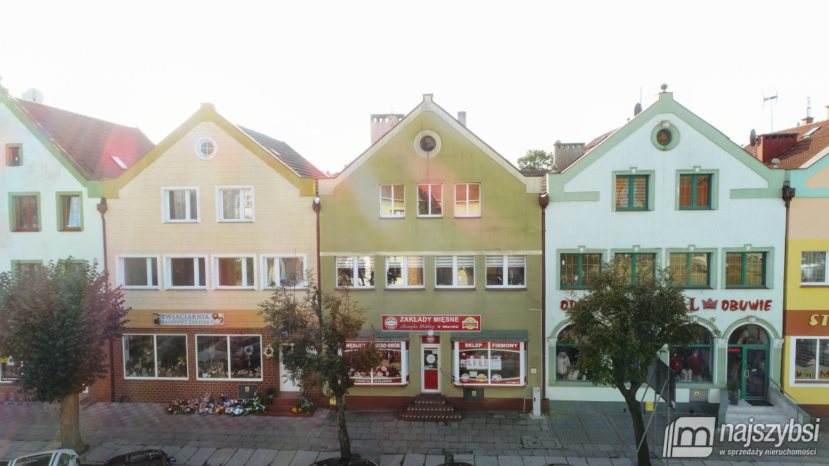 Kamienica przy rynku w Trzebiatowie (23)