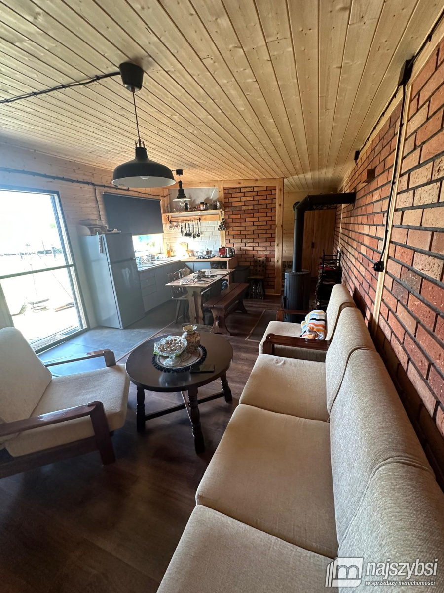 DARŁOWO- DOMEK NA DZIAŁCE ROLNEJ   BLISKO MORZA  (5)