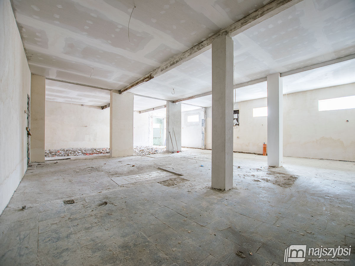 Gryfice magazyn hala 390 m2 (3)