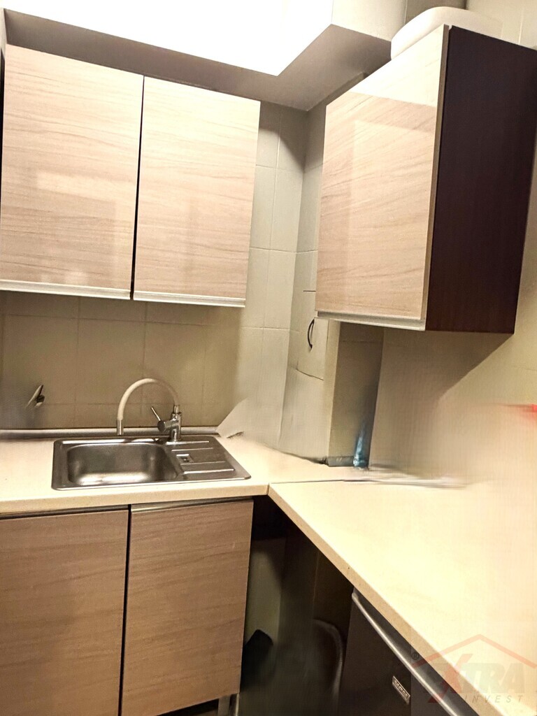 Os. Majowe, kawalerka, parter (8)