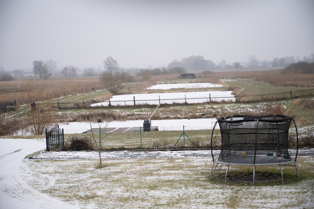 Dom wolnostojący, stawy, wędzarnia -duża działka (20)