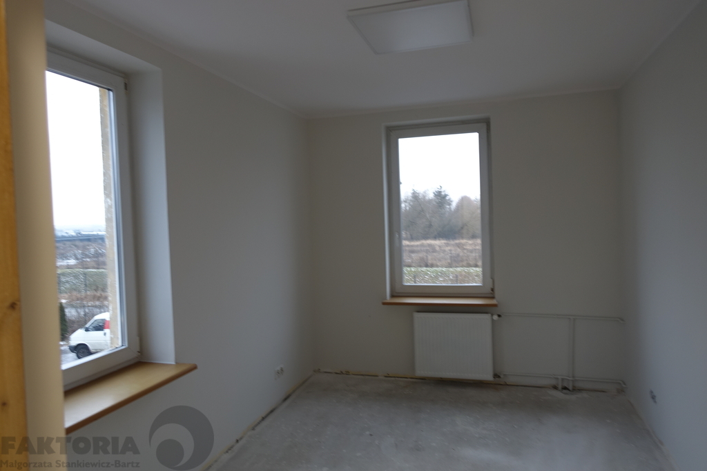 Budynek biurowy 138m2 I piętro (5)