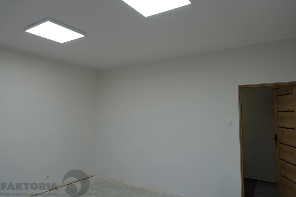 Budynek biurowy 138m2 I piętro (10)