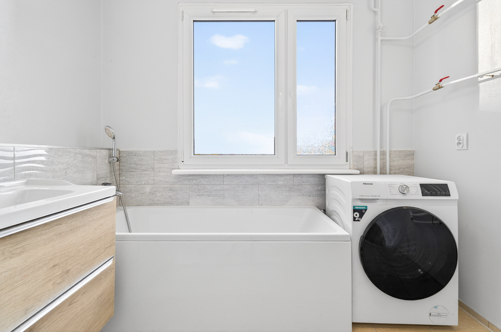 58m2, 2 pok. dobry standard, duży balkon! Pogodno (20)