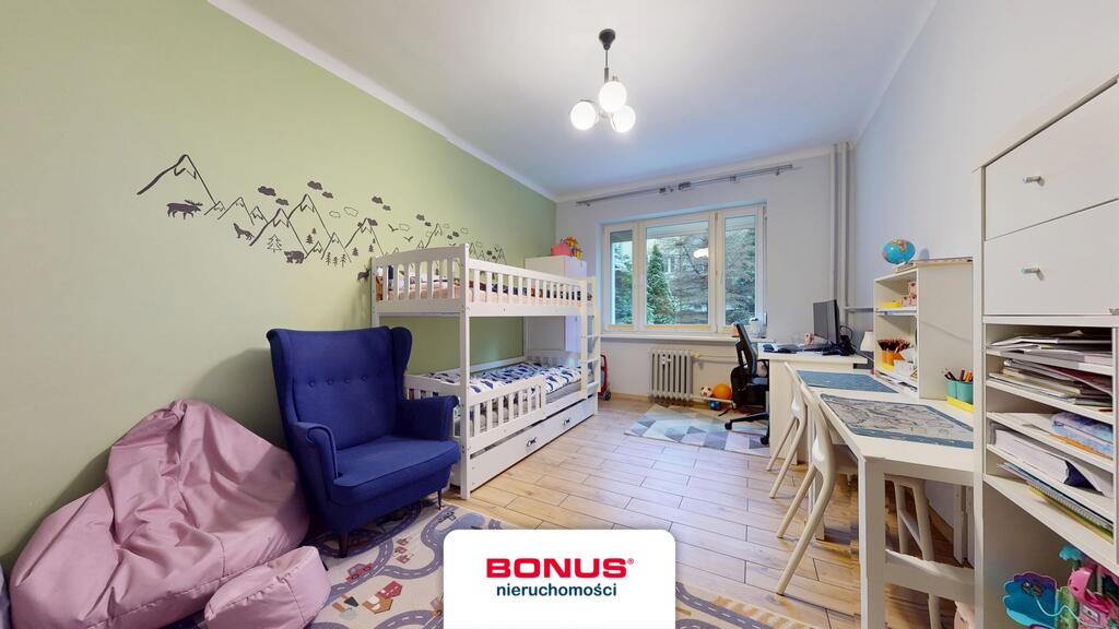 Trzy pokoje na parterze, blisko parku (8)