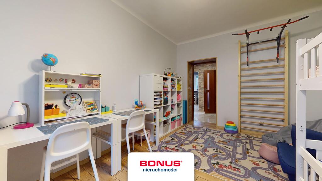 Trzy pokoje na parterze, blisko parku (9)