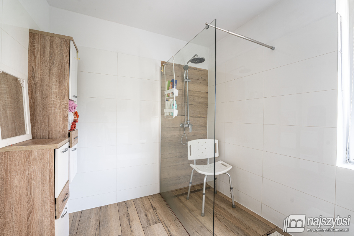 Ińsko-Dom 150 m do jeziora. Niższa cena !!! (11)