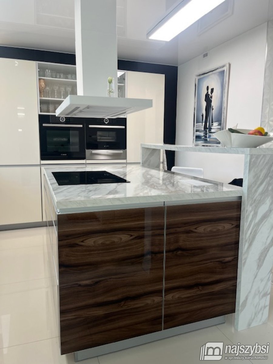 Tanowo- elegancki dom z ogródkiem japońskim (14)