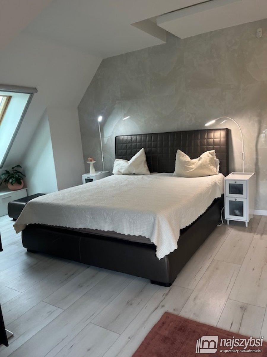 Tanowo- elegancki dom z ogródkiem japońskim (4)