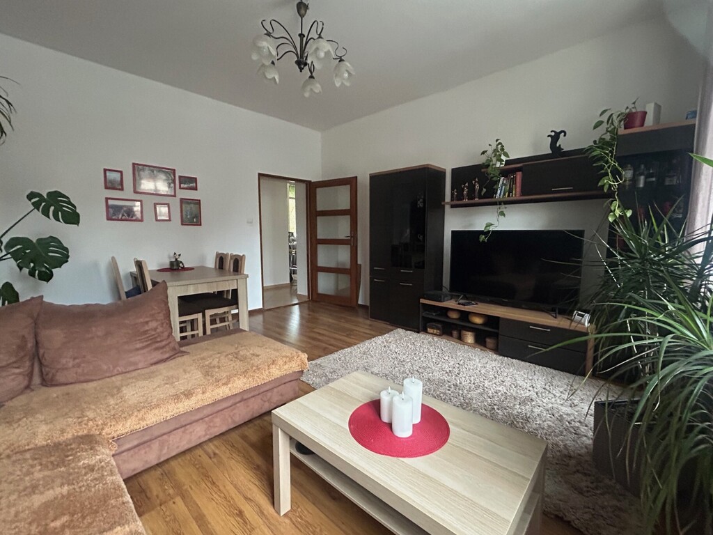 Wyższy parter * mieszkanie i budynek po remoncie (7)