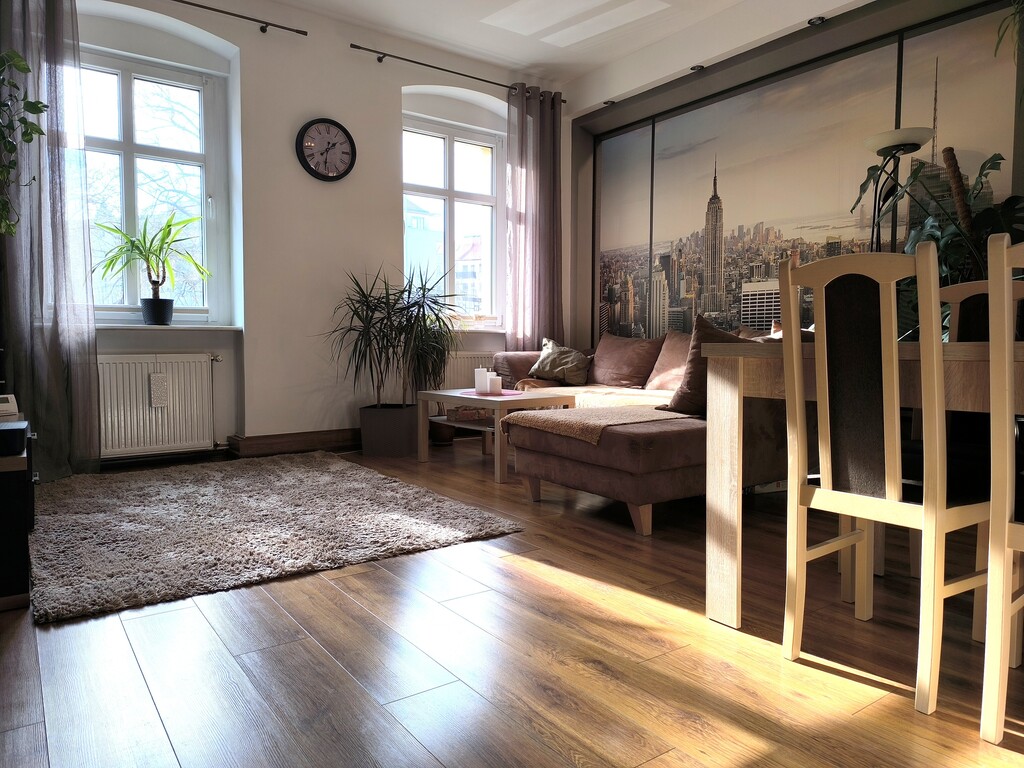 Wyższy parter * mieszkanie i budynek po remoncie (6)