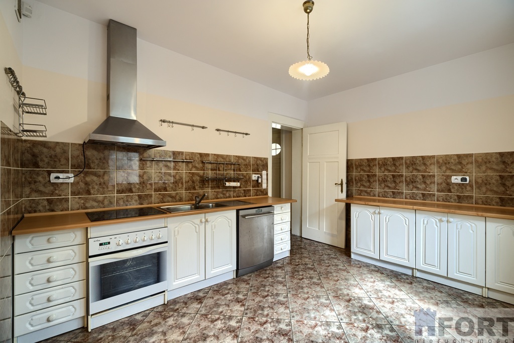 Doskonała lokalizacja i prestiż dladomu lub firmy (10)